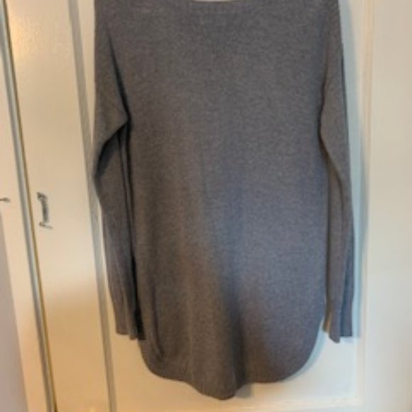 Two Grey Sweater Dresses - Picture 7 of 11